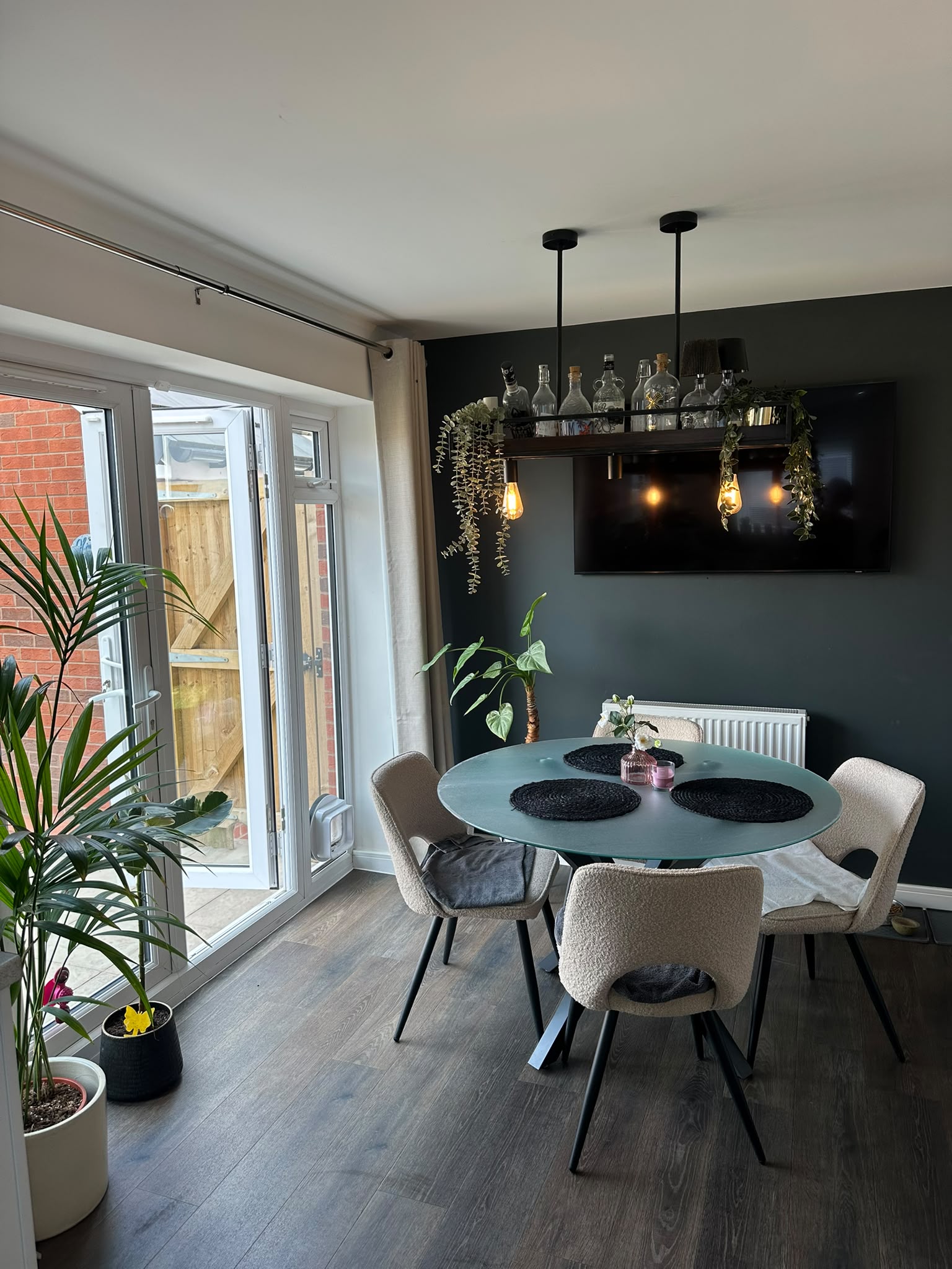 Dining area before refresh